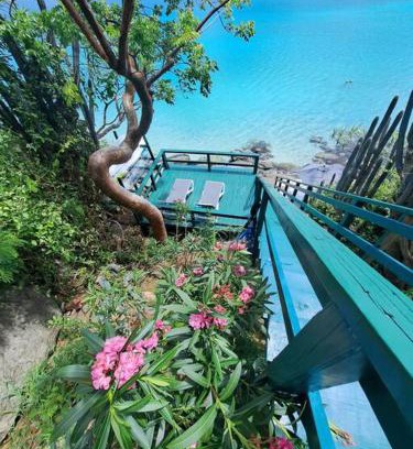 Estate Peterborg Villa | Sailfish Villa Luxury Beachfront Estate Magens Bay
