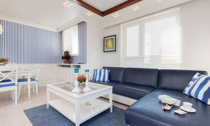 Jastrzebia Gora Apartment | Sailor Apartment | Prestigious Apartment | Parking