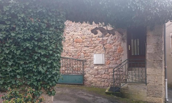 Saint-Jean-et-Saint-Paul House | Saint Paul des Fonts