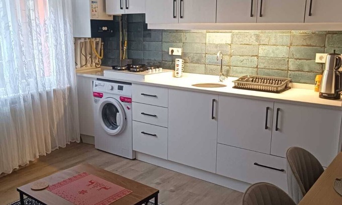 Uskudar Apartment | SAKİN KONAKLAMA HIZLI WIFI 1+1 YENİ DAİRE