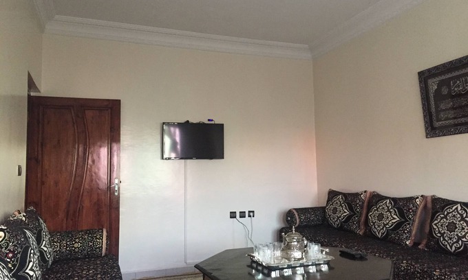 Safi Apartment | Sakia team is happy to meet and greet you.
