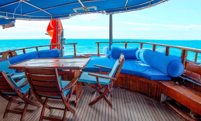 Ilica Boat Rental | salise ince yat işletmeciliği