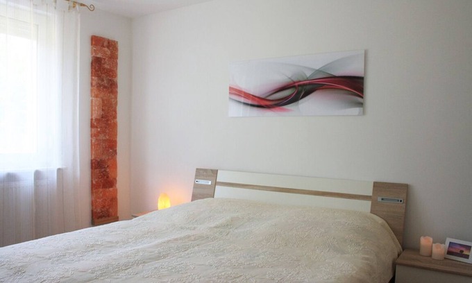 Bad Saarow Apartment | Salt apartment butterfly between forest & lake