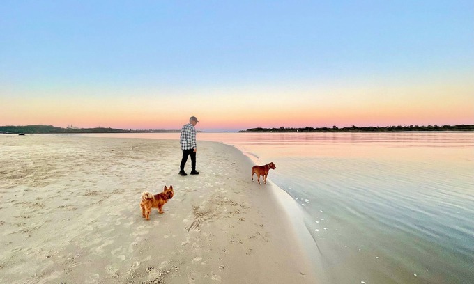 East Ballina Apartment | Salt - Relaxed Coastal Vibes, Bay Views, Dog Friendly 🐾