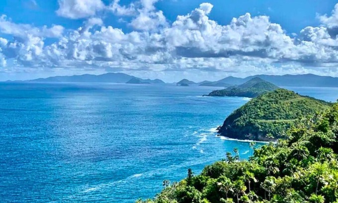 Estate Lovenlund Condo | Salt Water Cure! Where Waves Wash Your Worries Away!
