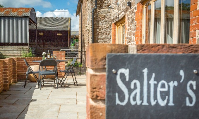 Worlington Cottage | Salters