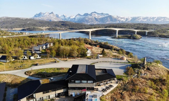 Saltstraumen Hotel | Saltstraumen Hotel