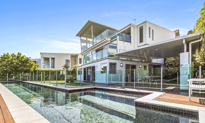 Sunshine Coast House | Saltwater, Sunrise Beach