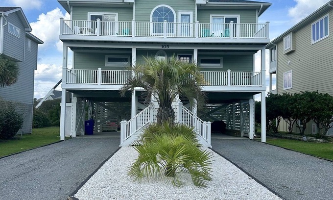 Village of Stump Sound House | Salty Medicine 4 bed 3.5 bath home with POOL