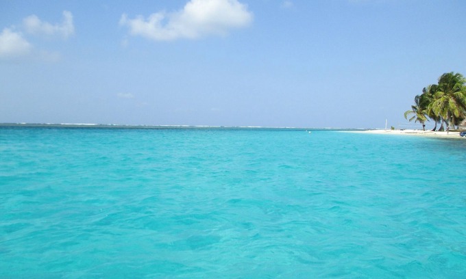 El Porvenir Boat Rental | San Blas Islands Panamá charter in catamaran Cush Guna Yala