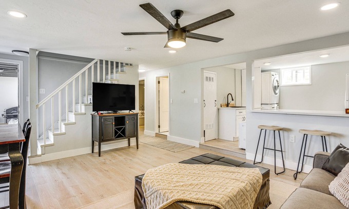 Oak Park Apartment | San Diego Apartment w/Patio - Near Balboa Park!