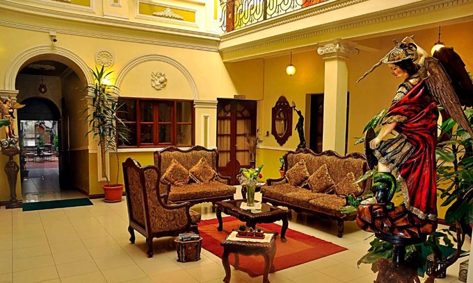Sucre Hotel | San Marino Royal Hotel