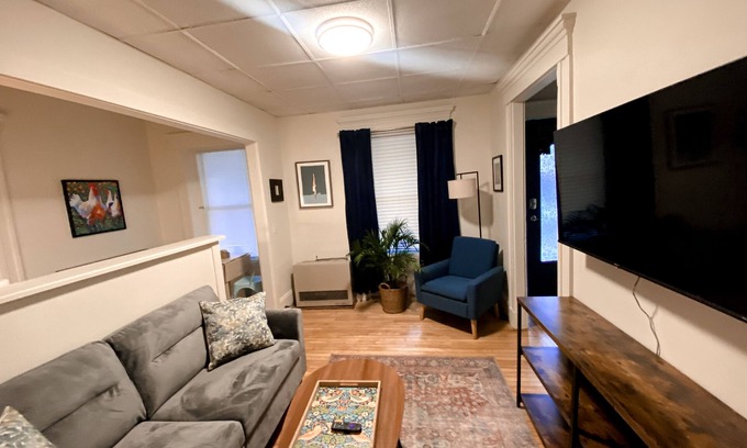 Old North End Apartment | Sanctuary near Church Street