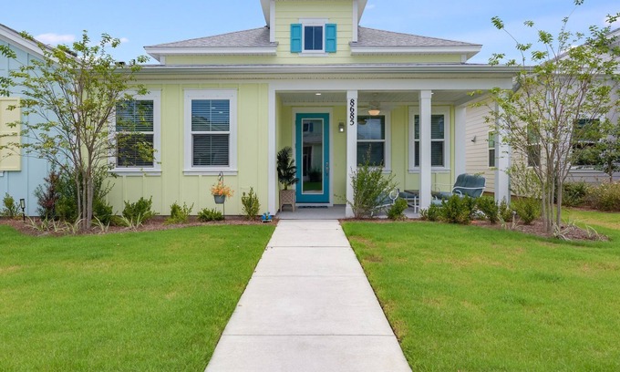 Thomas Drive House | Sand Dollar Serenade - Long Term Home Rental