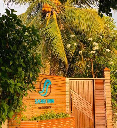 Kamadhoo Hotel | Sand Inn Residence
