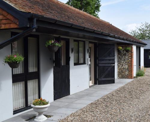 Sittingbourne House | Sandhurst Farm Forge Self Catering Stableblock