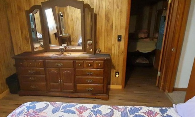 Chiefland House | Sandie's Country Bed and Bath