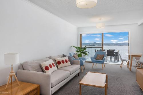 Sandy Bay Apartment | Sandy Bay Waterfront