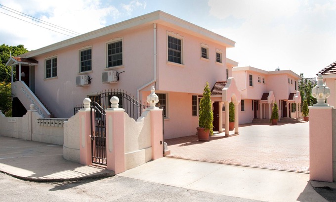 Holder's Hill Condo | Sandy Bliss Condominiums
