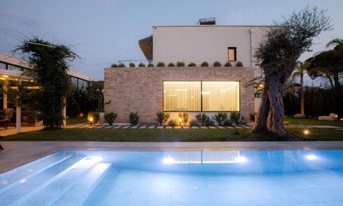Ishem House | Sanpietro Vacation Villa 001