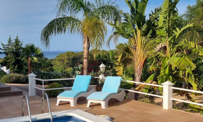 Santa Eulalia del Rio Villa | Santa Eulalia Del Rio: chalet - IbizaHouse with character with pool and bbq place and magic seaview