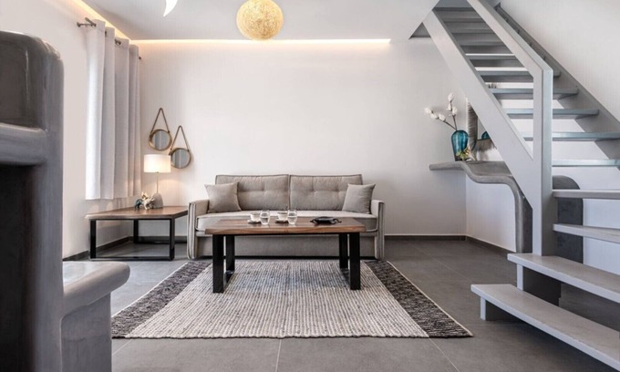 Perivolos Apartment | Santa Irina Luxury Sunny Lofts 3