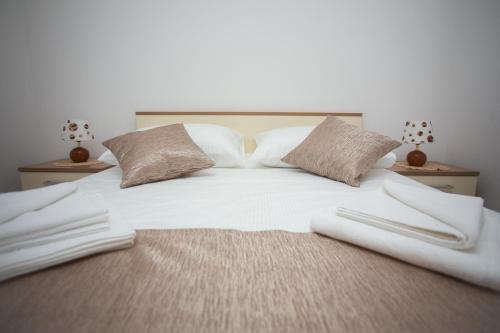 Split Apartment | Santa Rita