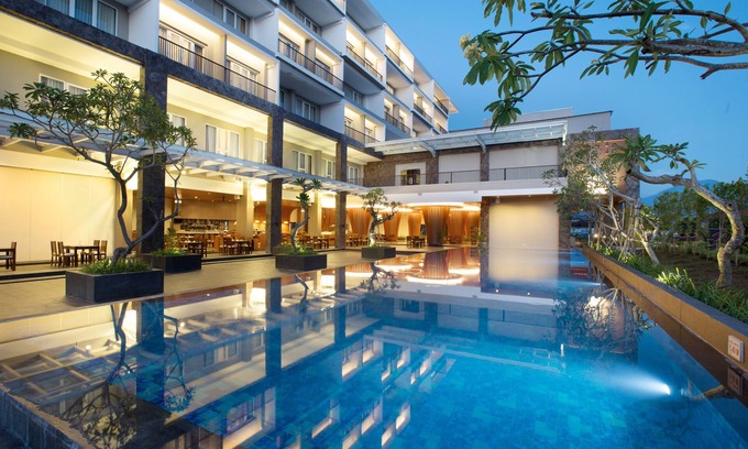 Banyuwangi Hotel | Santika Banyuwangi