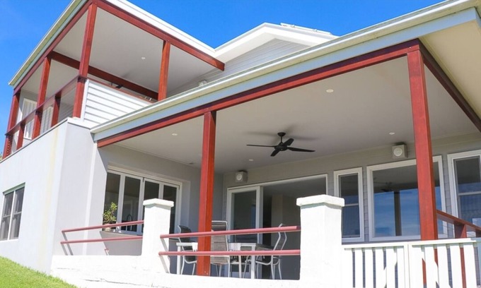 Urunga Apartment | Sapphire Magic - Beautiful house with stunning views