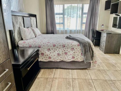 Taung Station House | SapzRes at Taung