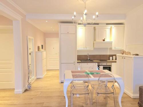 Qender Apartment | Saranda centre apt