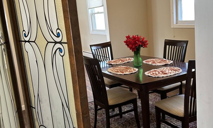 Rotterdam Junction House | Saratoga county home