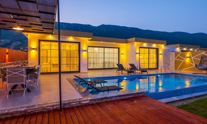 Sarıbelen Villa | Saribelen Village 3 Bedroom Villa 5319