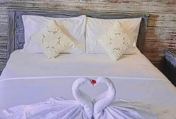 Sampalan Bed & Breakfast | Sarinah Beach - Bistro & Bungalow