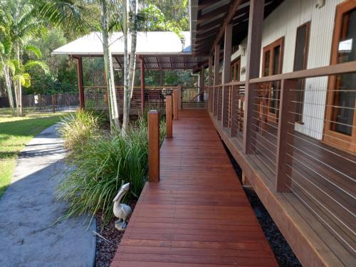 Rainbow Beach House | Satinwood 21