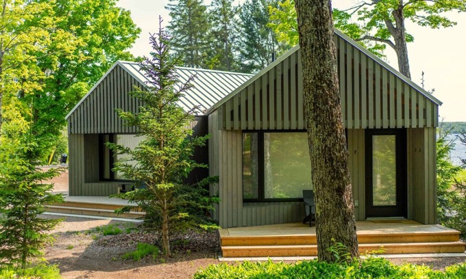 Algonquin Highlands Cabin | Sauna Trail Hideaway at Dimensions | Cabin Seven