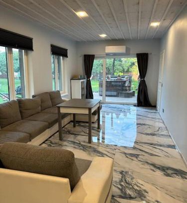 Viljandi Apartment | Saunamaja viisakale seltskonnale!