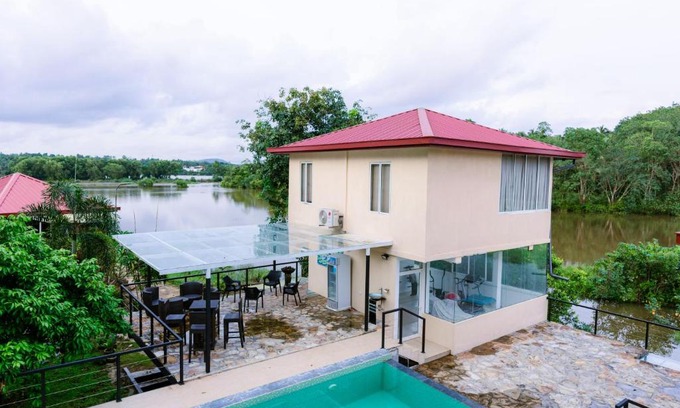 Dompe Resort | Savenndra Resorts