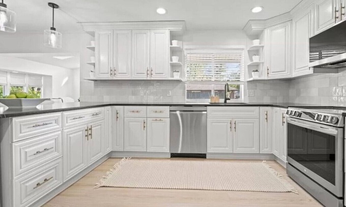 Palm Valley House | Sawgrass Home! Luxury home, club amenities, & more