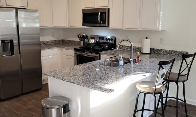 Rosewood House | SC (3745) 2BDR Townhouse Ft Jackson.