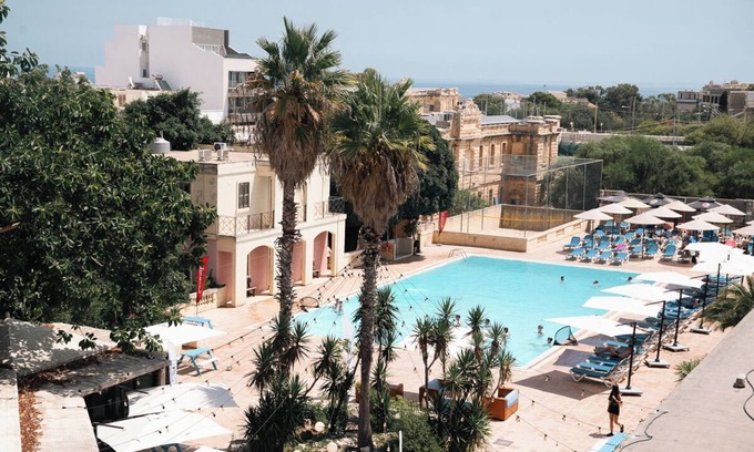 St. Andrew's Hotel | SC Club Village