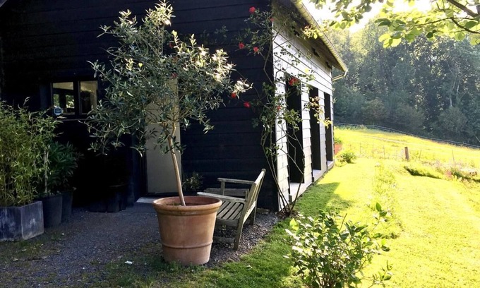 Saint-Pierre-de-Cormeilles House | Scandinavian-style house in the middle of greenery