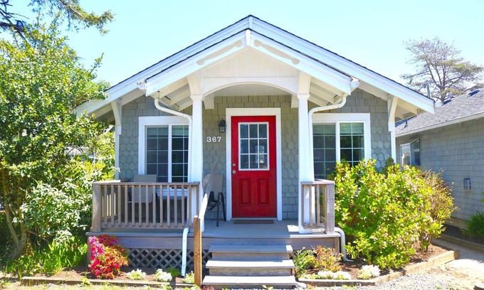Cannon Beach Cabin | Scandia North Cabin - Beachcomber Vacation Homes