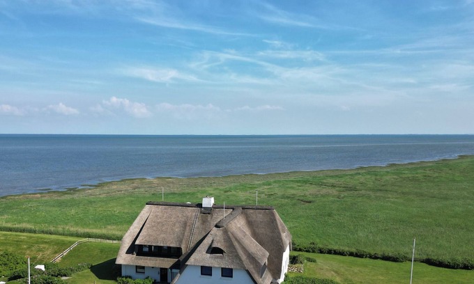 Rantum Apartment | Schöne 2-zimmer Wohnung mit Toller Aussicht Aufs Rantumer Watt