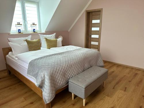 Borna Apartment | Schöne drei Raumwohnung. Hell,stilvoll, gemütlich.
