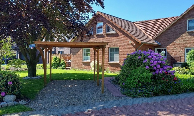 Grosefehn Apartment | Schöne Ferienwohnung im Herzen Ostfrieslands, Direkt an der Deutschen Fehnroute