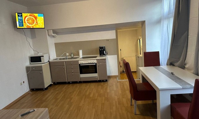 Gladbach Apartment | Schöne Renov. Whg MG Altstadt