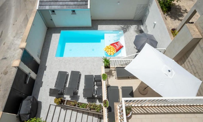 Rosolini House | Scirocco Holiday House D&L Piscina Esclusiva
