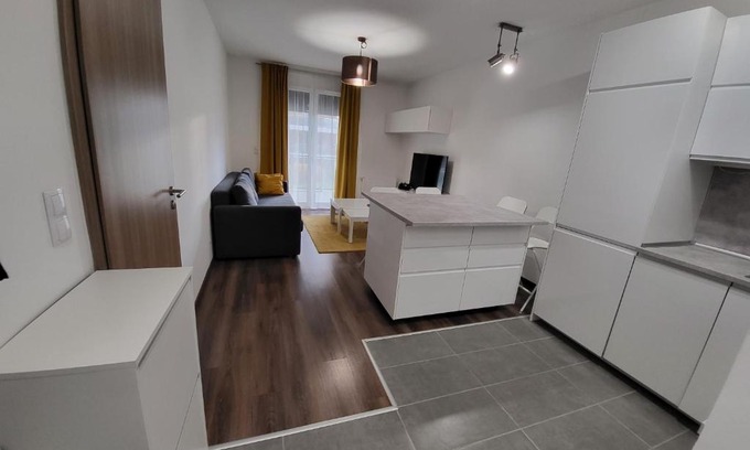 Vizafogo Apartment | SDP Marina Apartment