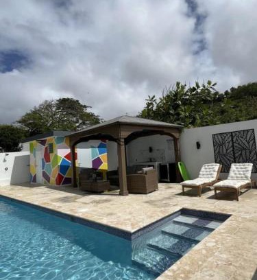 Terranova House | Sea Breeze Tunnel Hideaway 7